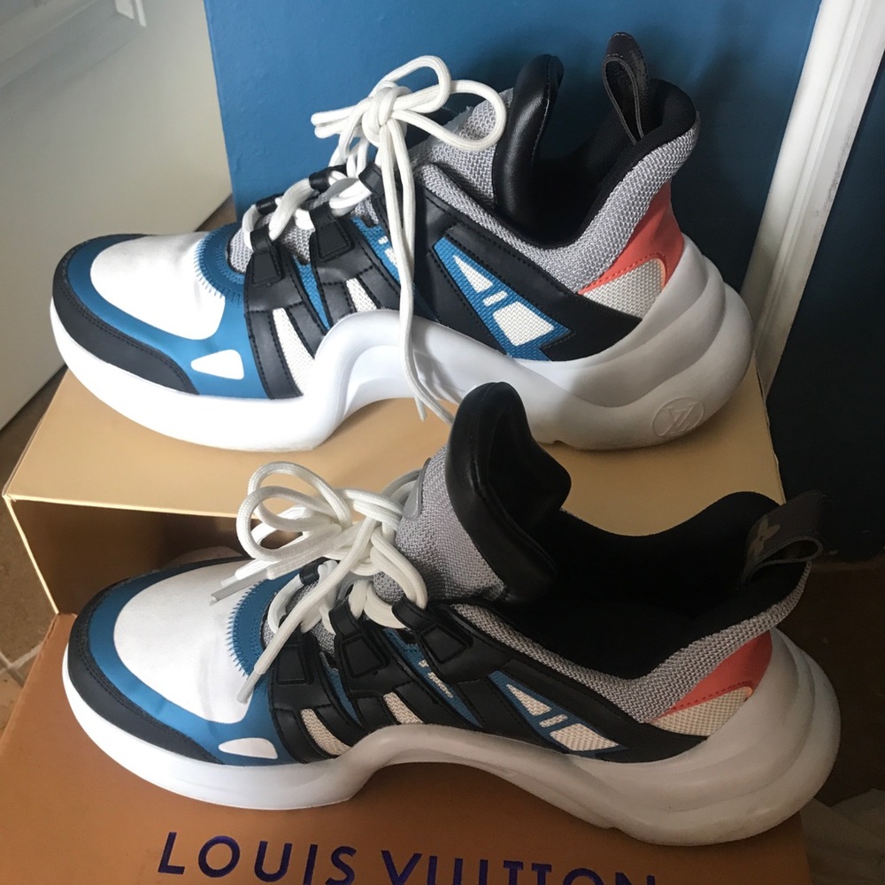 Louis Vuitton ARCHLIGHT